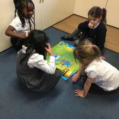 Using Bee Bots on Mats